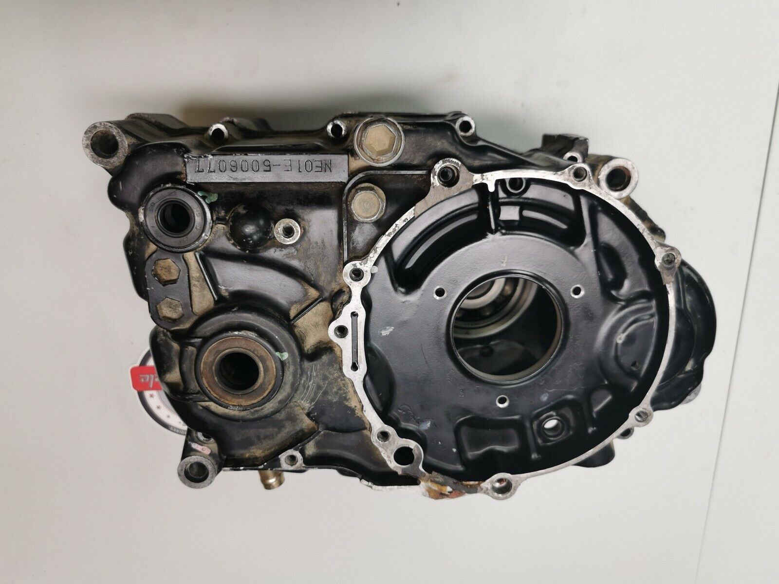 Honda XR350R 1983 crankcase crank case left right 11200-KF0-000 XL350R 84 85 2