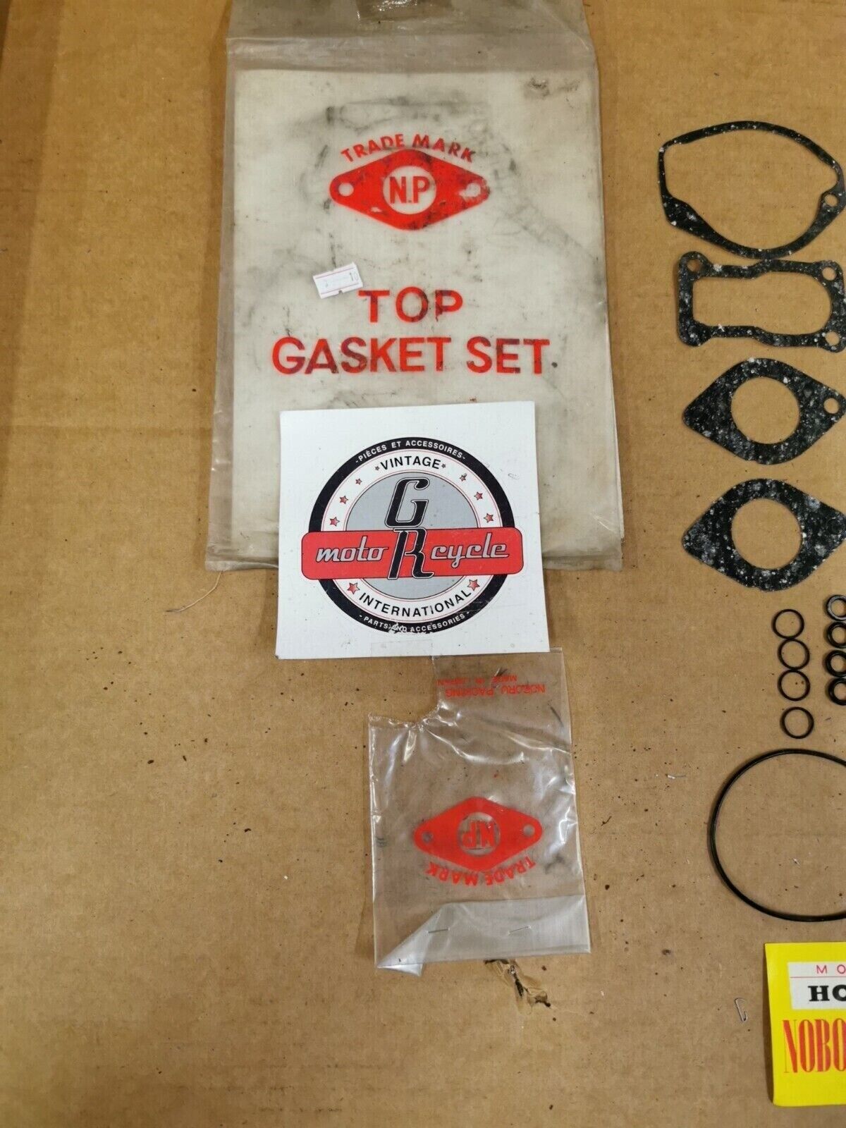 NOS NOBORU HONDA CB450 1968 1969 TOP END GASKET KIT INCOMPLETE SET J49