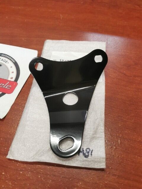 NOS HONDA CB500 LEFT MUFFLER BRACKET B 18430-323-050 SUB 18430-323-040 H81