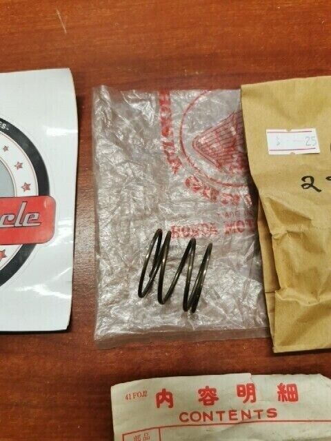 NOS Honda CB250 CB400 CM400 XL175 XL250 KICKSTARTER SPRING 28223-314-000 H69