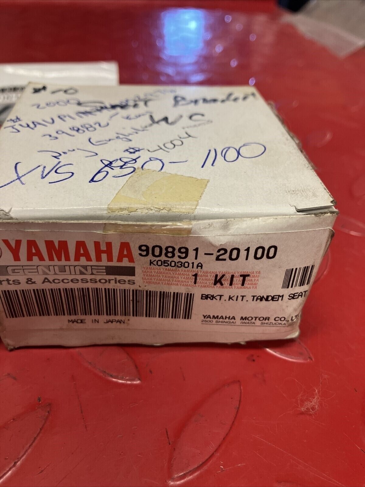 NOS YAMAHA TANDEM BRACKET KIT 90891-20100-00 Y59