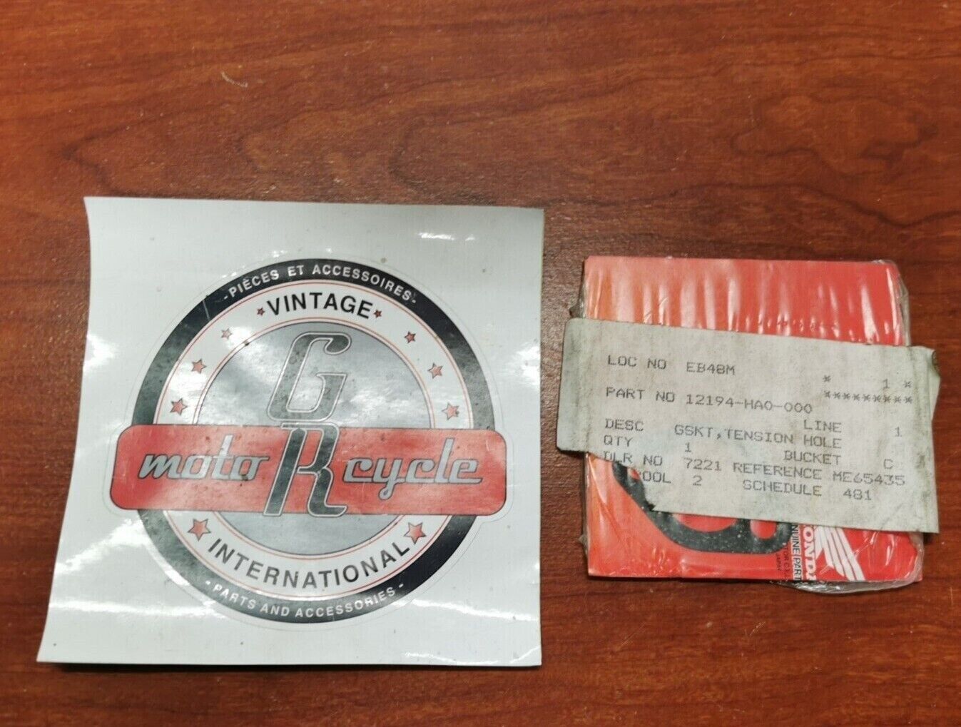 NOS Honda TRX250 TRX300 TRX350 ATC250 TENSIONER HOLE GASKET 12194-HA0-000 H67