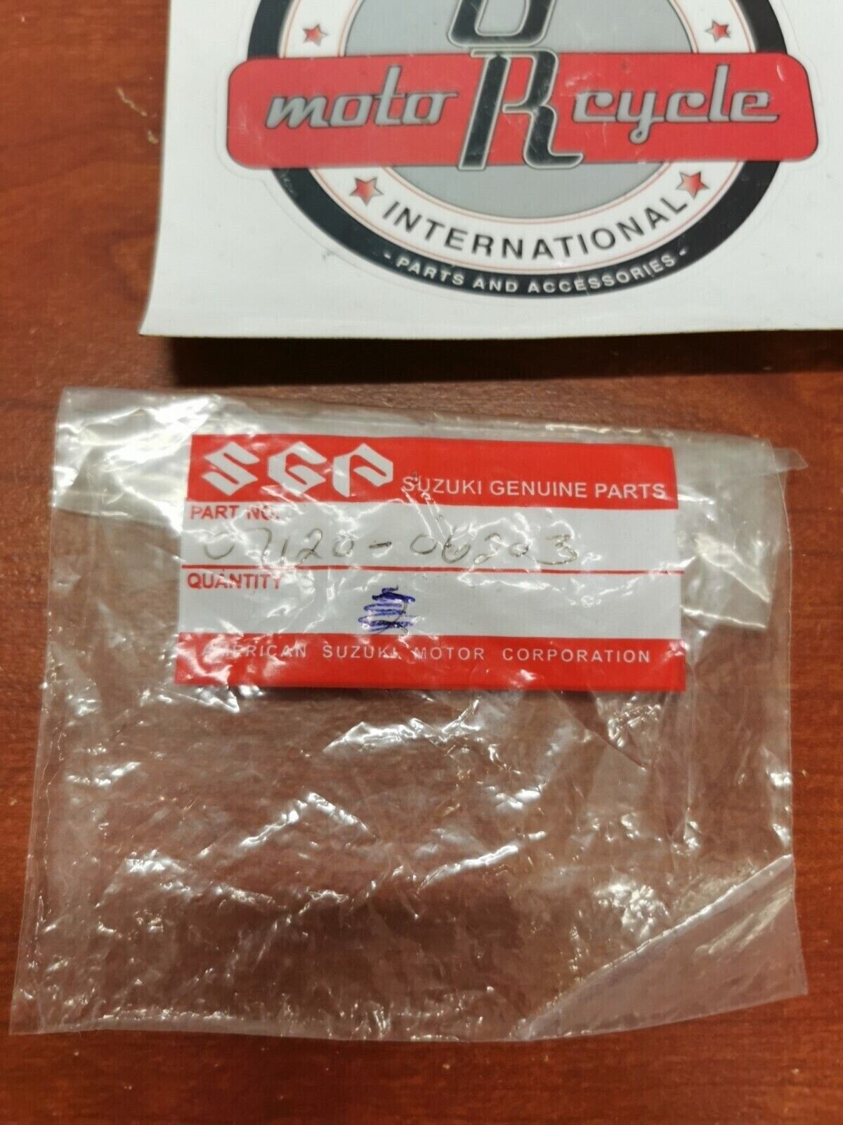 NOS Suzuki LT-F250 LT-F400 BOLT 07120-06203 SUB. 07120-0620B S20