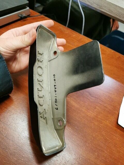 Honda CX500C CX500D GL400C FRONT COVER 61401-449-010 H80