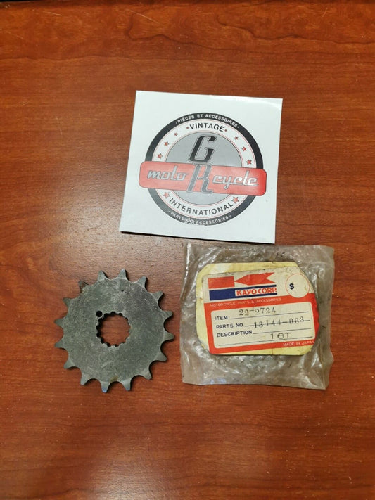NOS Kawasaki KZ650 KZ750 KD100 ENGINE SPROCKET 16T 13144-063 K24