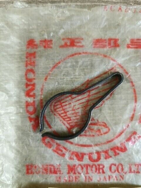 NOS HONDA C50 C65 1969 SPRING RATCHET 28223-035-020 H81