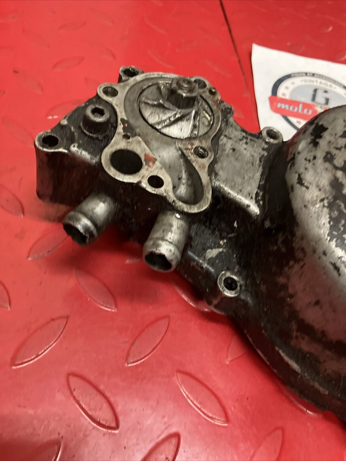 Honda CR80R 1986 Right crankcase clutch cover waterpump shaft gear