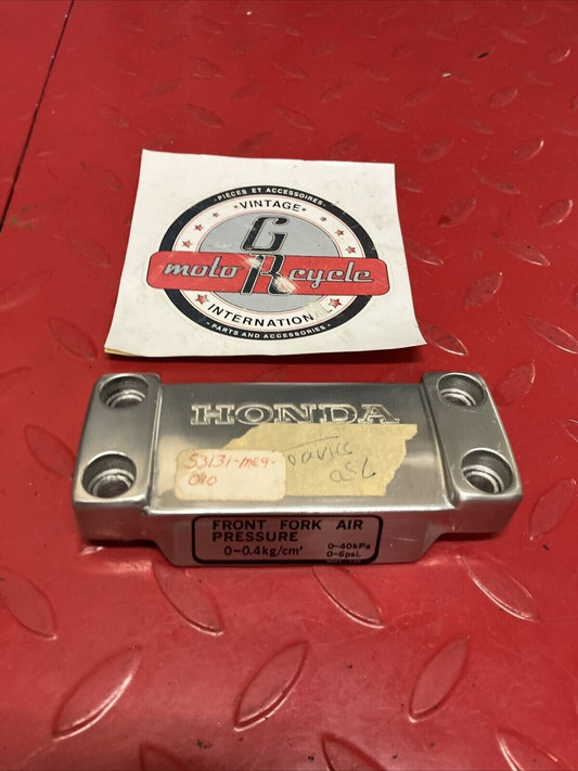 Honda VT700C VT750C 1983 1984 1985 upper handle holder handlebar clamp U3