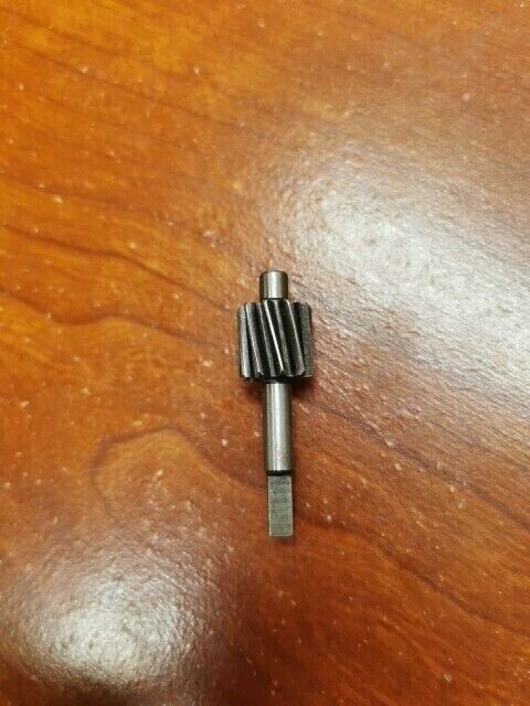 NOS Honda CB125 CB175K CB200 CL175 XL250 XL350 TACHOMETER GEAR 12431-246-000 H93