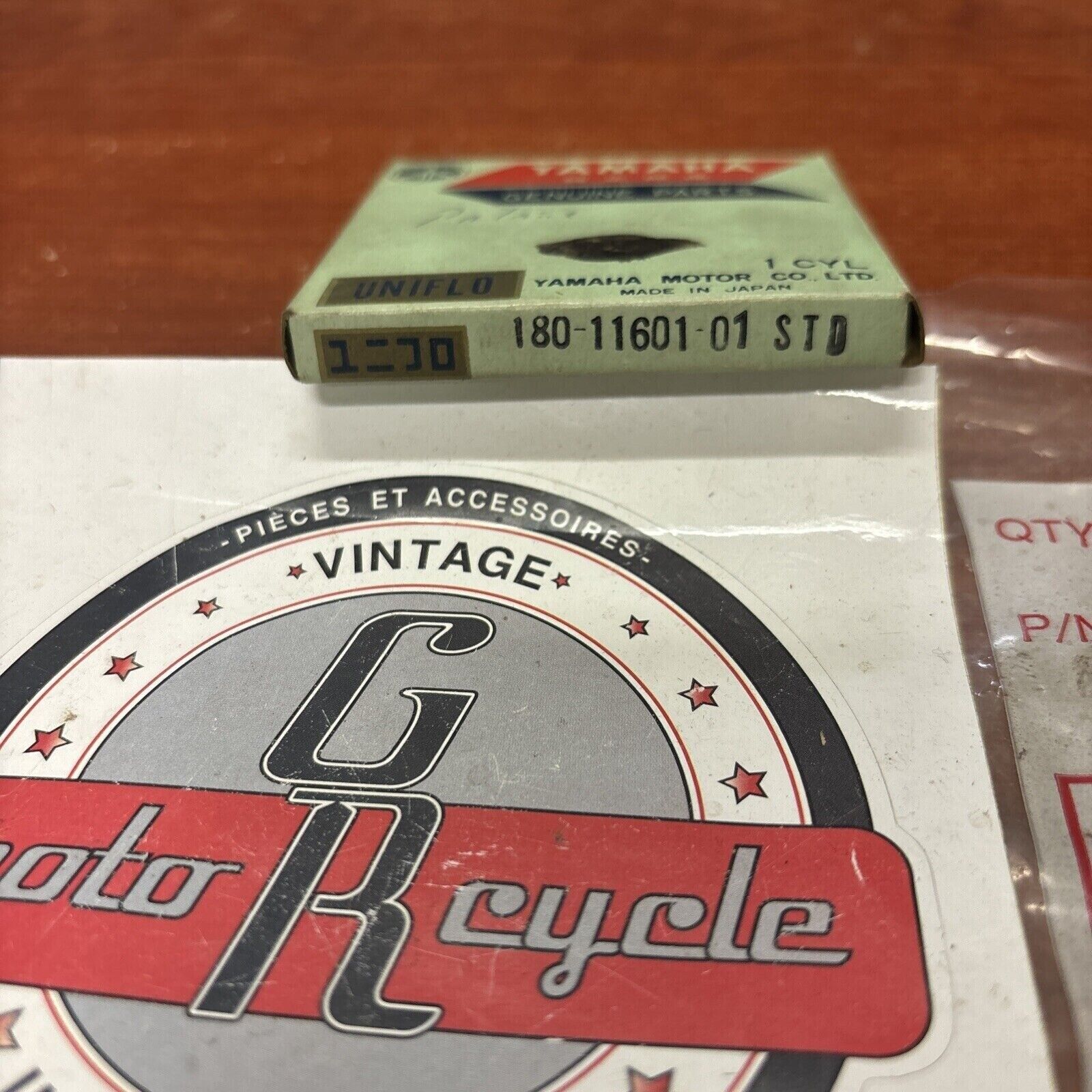NOS Yamaha G6S G7S YG5 PISTON RING STD 180-11601-01-00 Y174