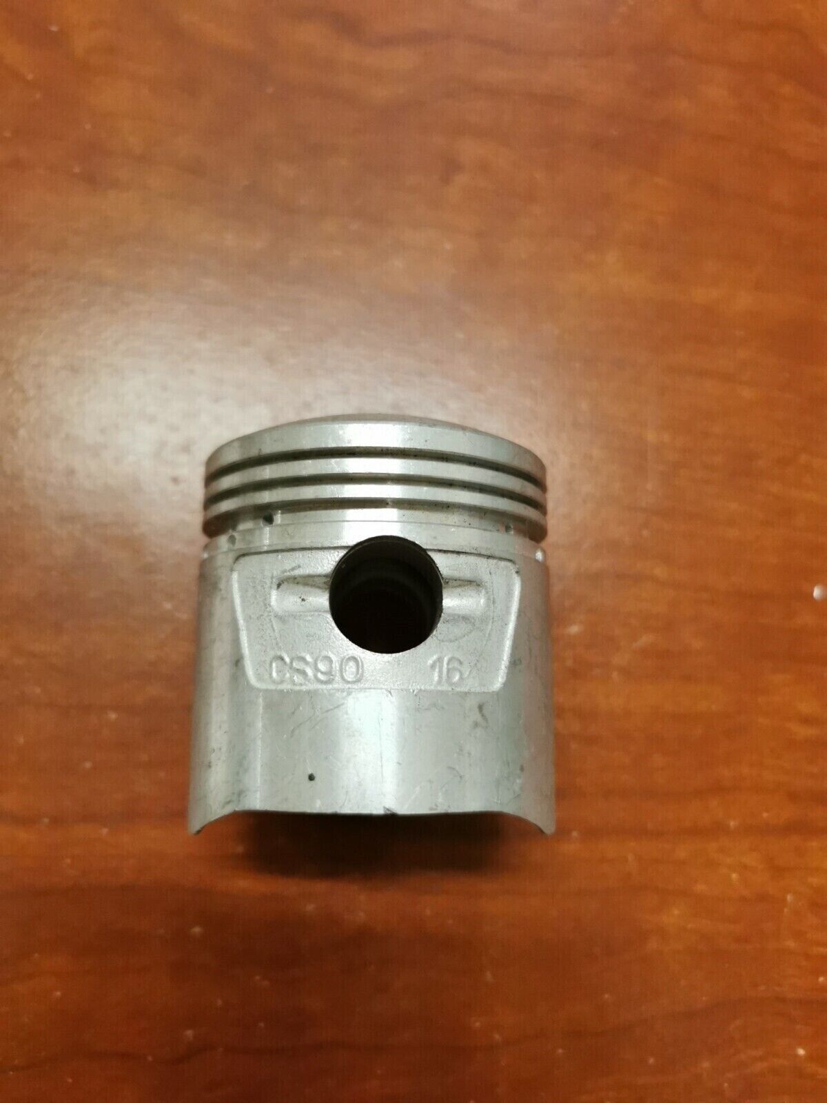 NOS Honda CT90 CM91 PISTON (STD) 13101-028-323 H62