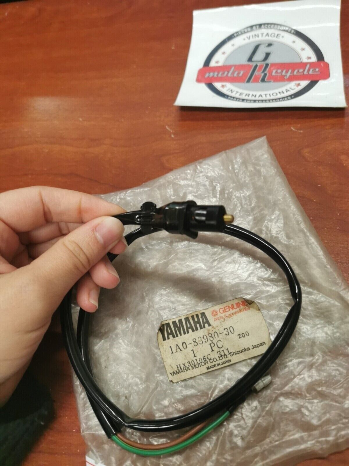NOS Yamaha XV750 XV535 STOP SWITCH 1A0-83980-30-00 SUB. 26H-83980-00-00 Y91