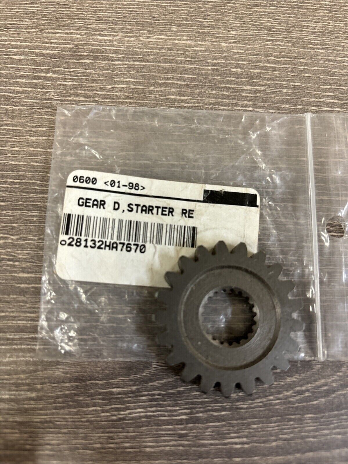 NOS Honda 1986 TRX350 STARTER REDUCTION GEAR D 21T 28132-HA7-670 H118