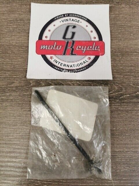 NOS YAMAHA YFM35GAL YFM40FBBL BIG BEAR 400 YFM35FAV CLAMP 90464-25800-00 Y112