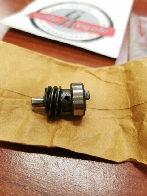 NOS Honda CB175K CB200 CL175 TACHOMETER PINION GEAR 12421-338-000 H69
