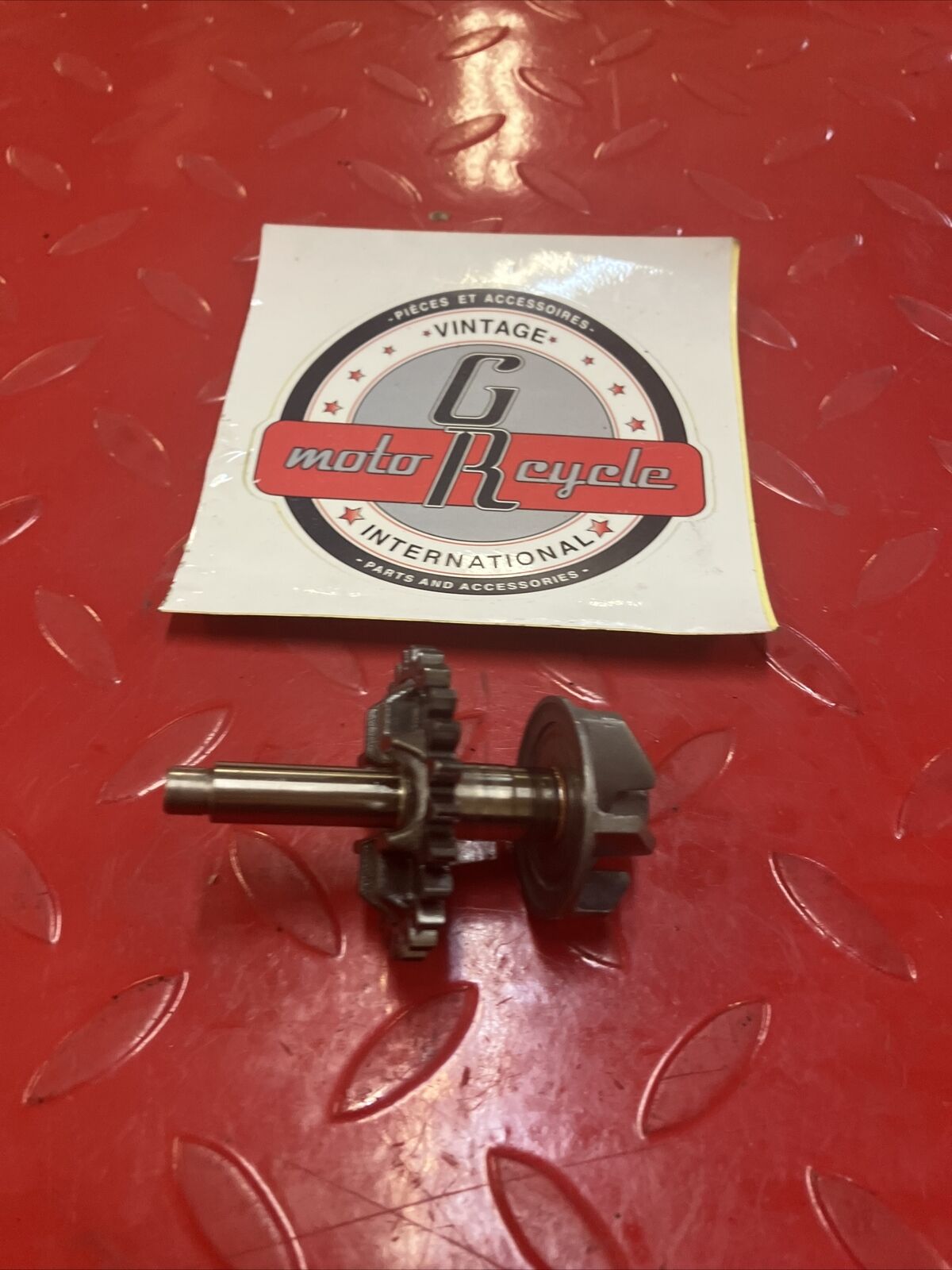 Honda CR80R 1990 waterpump water pump shaft gear impeller 19230-GC4-730