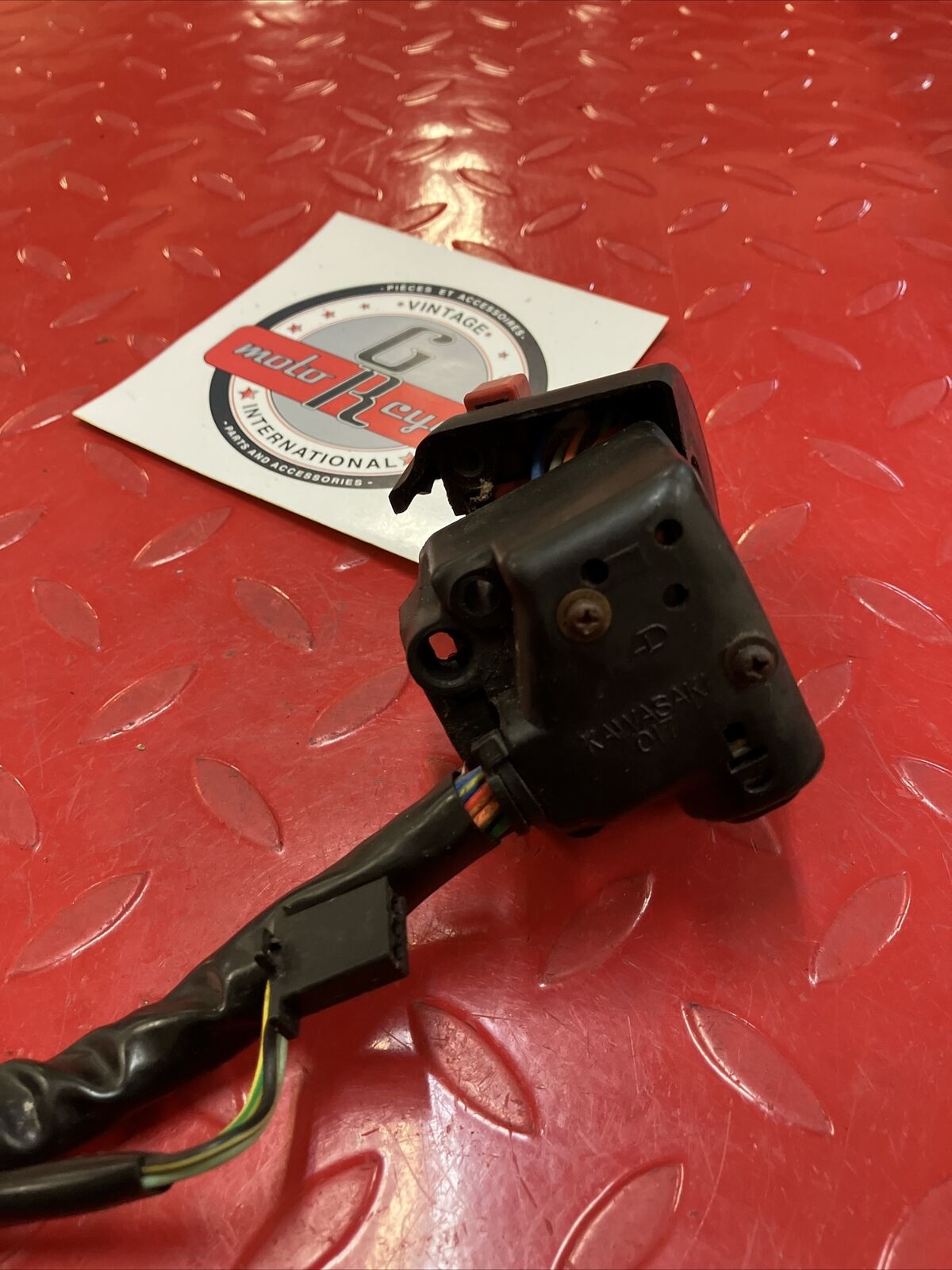Kawasaki VN750 1986 Vulcan 750 left handle turn signal light switch control