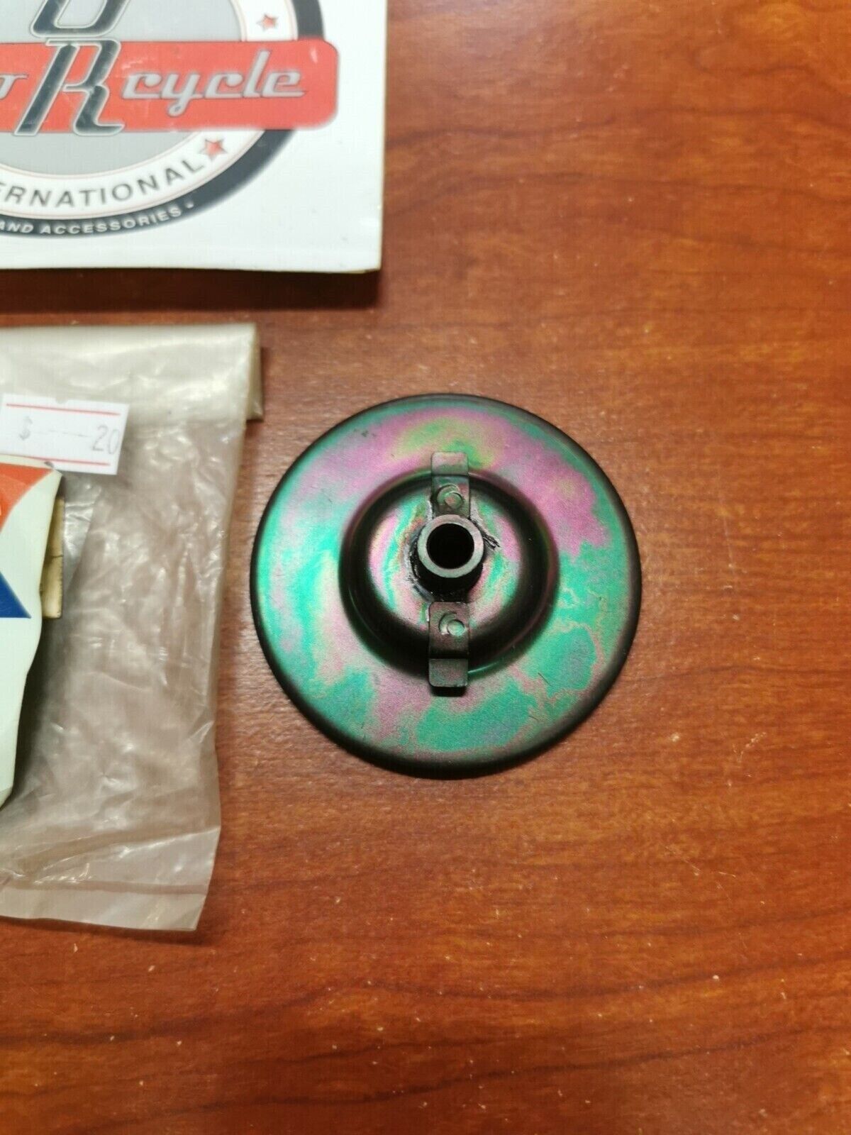 NOS Yamaha EX440 ET340 SRX440 CAP DISC 813-24613-00-00 SUB. 813-24613-01-00 Y92