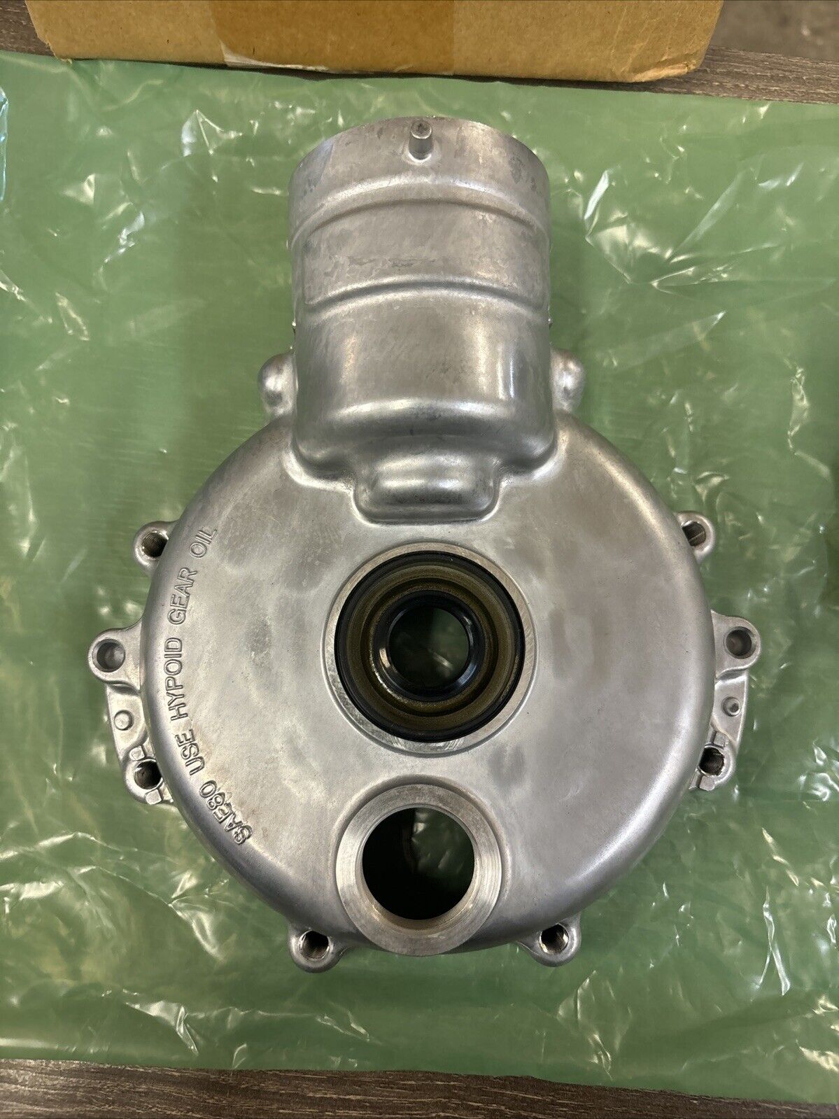 NOS Honda 2000 - 2006 TRX350FE TRX350FM FRONT CASE SUB 41411-HN5-670 H133