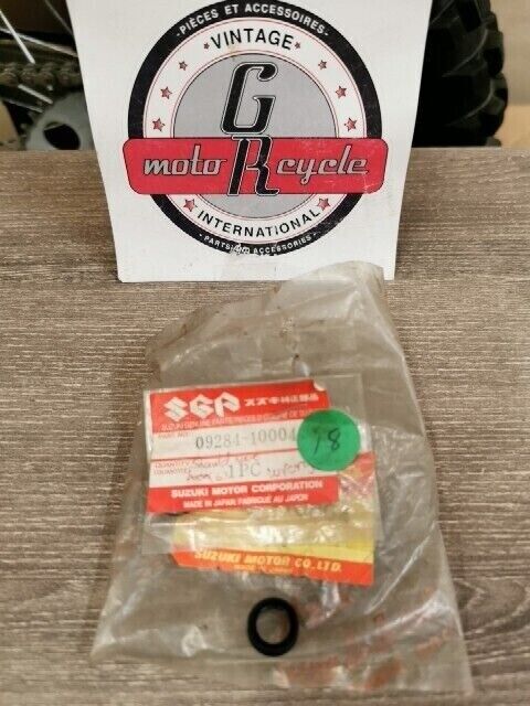 NOS SUZUKI DR370 1978 1979 PE175 1979 RM100 SEAL OIL 10X14.4X3.5 09284-10004 S37