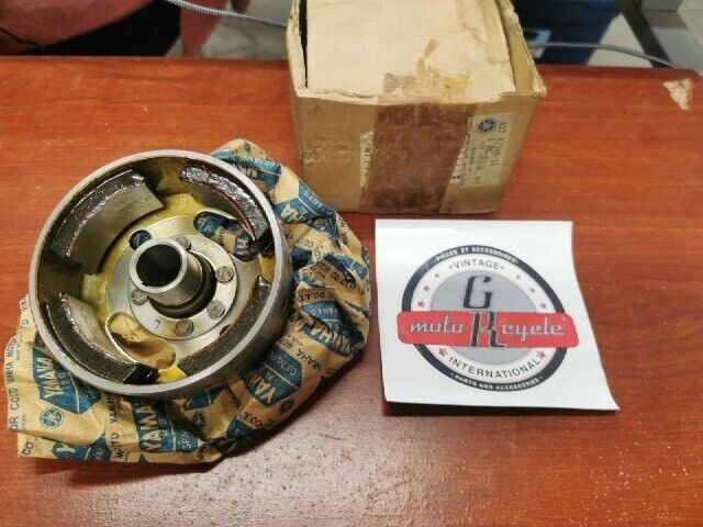 NOS Yamaha 1974 1975 MX100 MX125 FLYWHEEL ROTOR 427-81350-11-00 Y125