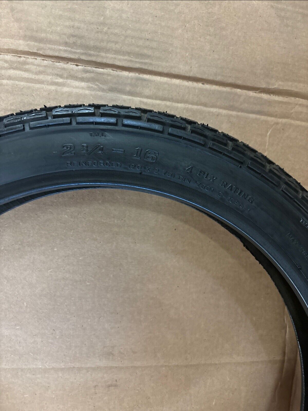 NOS CHENG SHIN C-109R TIRE 2 3/4-16 2.75X16