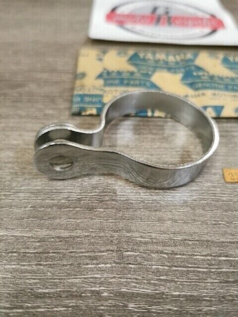 NOS YAMAHA XS1B 1971 XS2 TX650 1973 XS1 1970 CLAMP HOSE 256-14715-01-00 Y156