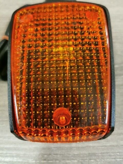 NOS HONDA VF750S 1983 TURN SIGNAL WINKER ASSY RIGHT FRONT 33400-MB0-671 H74