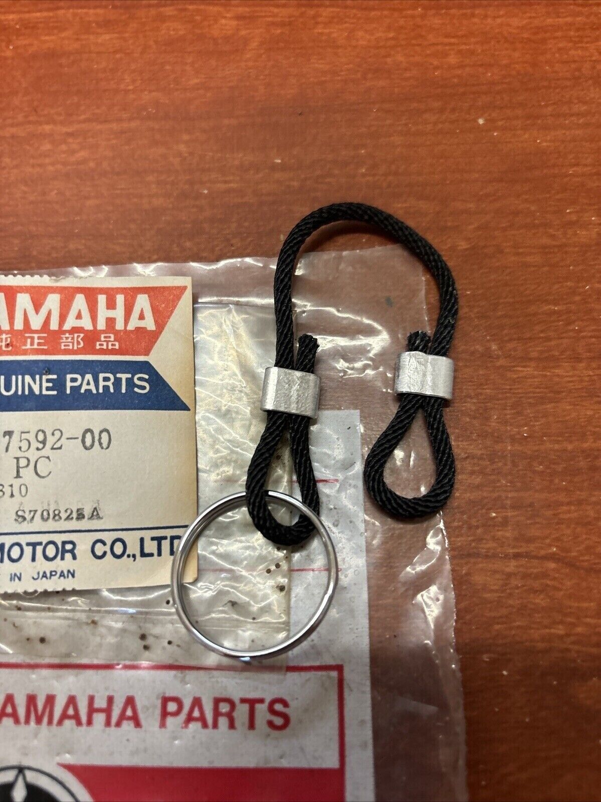 NOS Yamaha EC540 ET340 HITCH BRACKET 8F1-77592-00-00 Y180