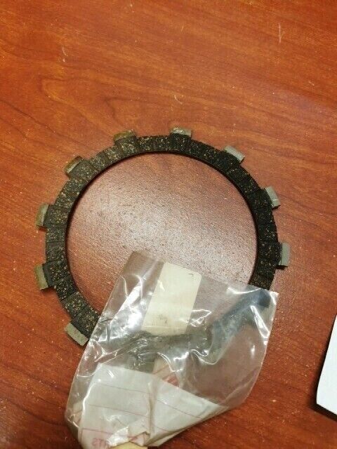 NOS Yamaha FRICTION PLATE 383-16321-00-00 SUB 4H7-16321-01-00 4H7-16321-02- Y118