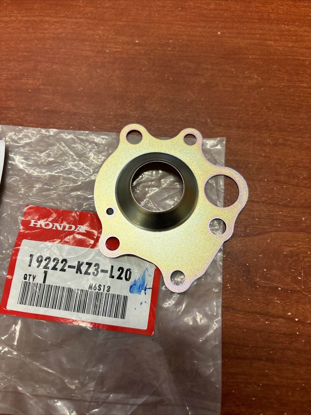 NOS Honda 2002 - 2007 CR250R WATER PUMP SEPARATER 19222-KZ3-L20 H156