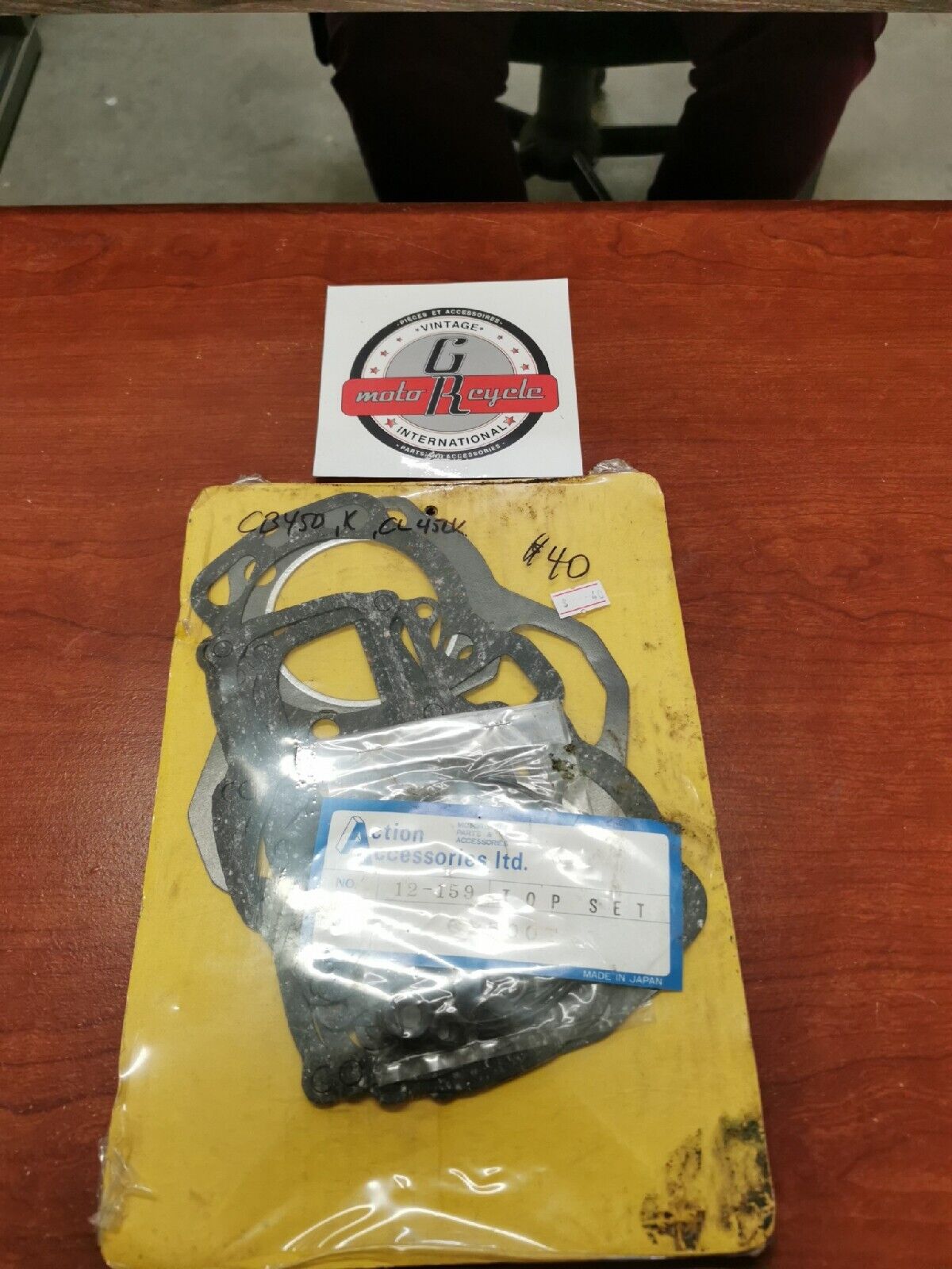 NOS Honda CB500T TOP END GASKET KIT COMPLETE H37