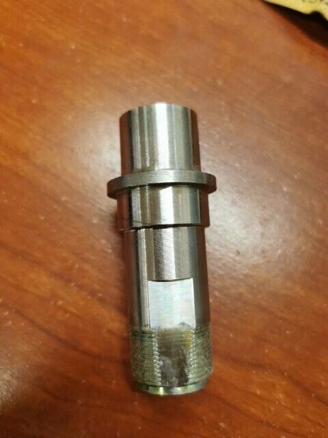 NOS Honda C92 CS92 C95 CA160 CA92 CA95 REAR AXLE SLEEVE 42303-202-000 H97
