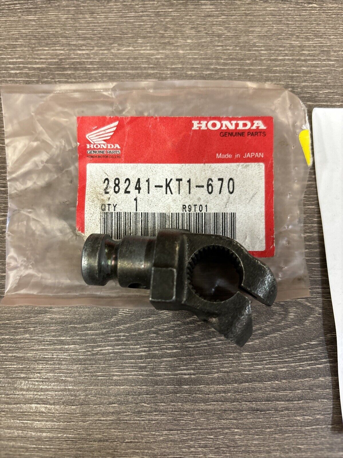 NOS Honda 1986 XR250R KICK ARM JOINT 28241-KT1-670 SUB 28241-KK0-300 H118