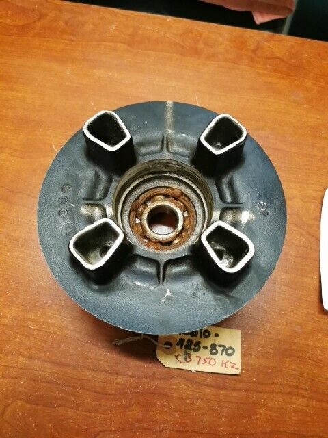 NEW TAKE OFF Honda CB750 C K L REAR WHEEL FINAL DRIVEN FLANGE 42610-425-870 H98