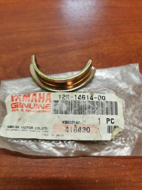 NEW NOS Yamaha XS400 EXHAUST PIPE FLANGE 12R-14614-00-00 Y103