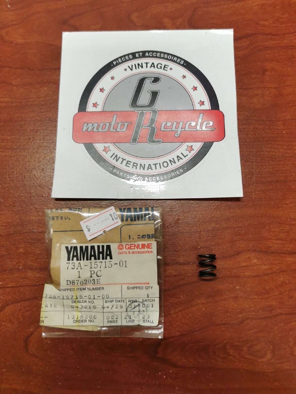 NOS Yamaha DRIVE PLATE SPRING 73A-15715-01-00 Y69