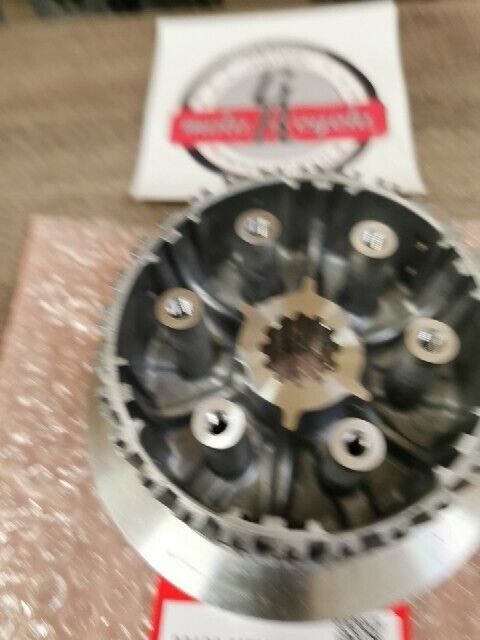 NOS HONDA CR250R CRF450R CENTER CLUTCH 22120-MEN-A00 H88