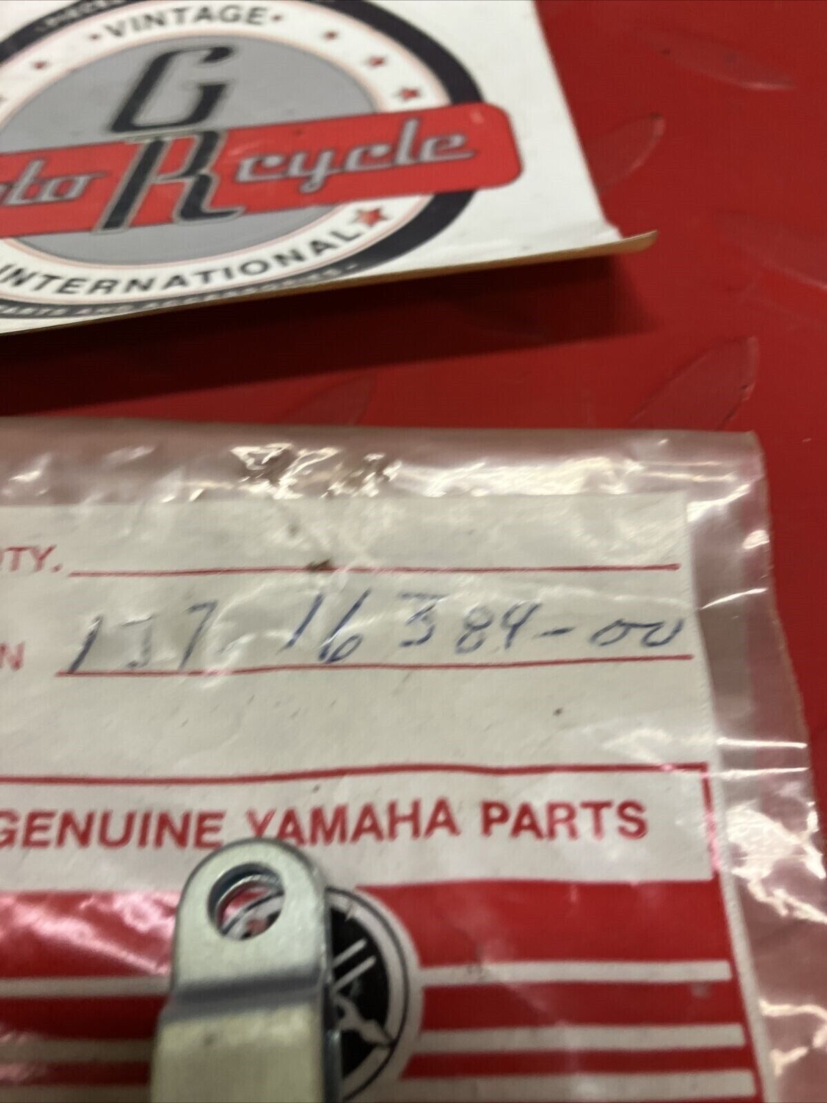 NOS YAMAHA CLUTCH LEVER JOINT 1J7-16389-00-00 SUB BY 214-16389-00-00 Y66
