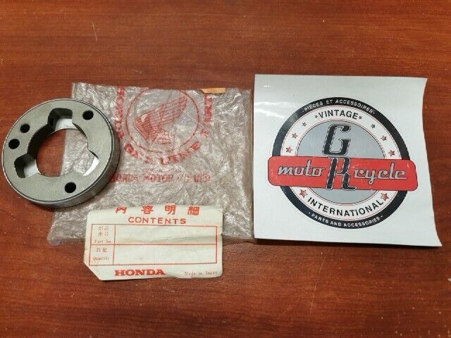 NOS Honda C72 C77 C78 CA72 CA77 CB72 STARTING CLUTCH OUTER 28121-259-000 H90