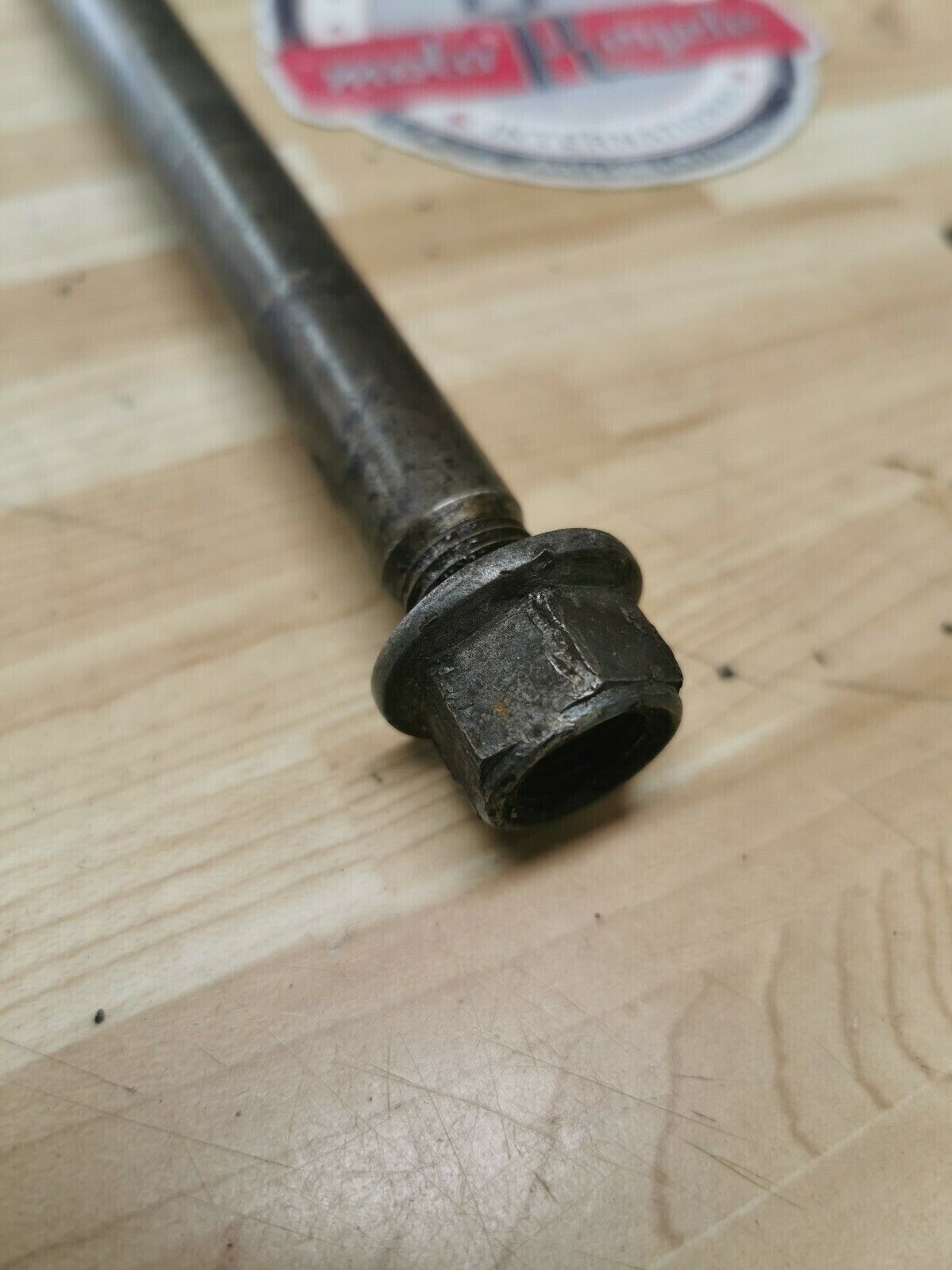 Honda XL200R 1984 front wheel axle bolt collar spacer 1983 44301-KB9-000