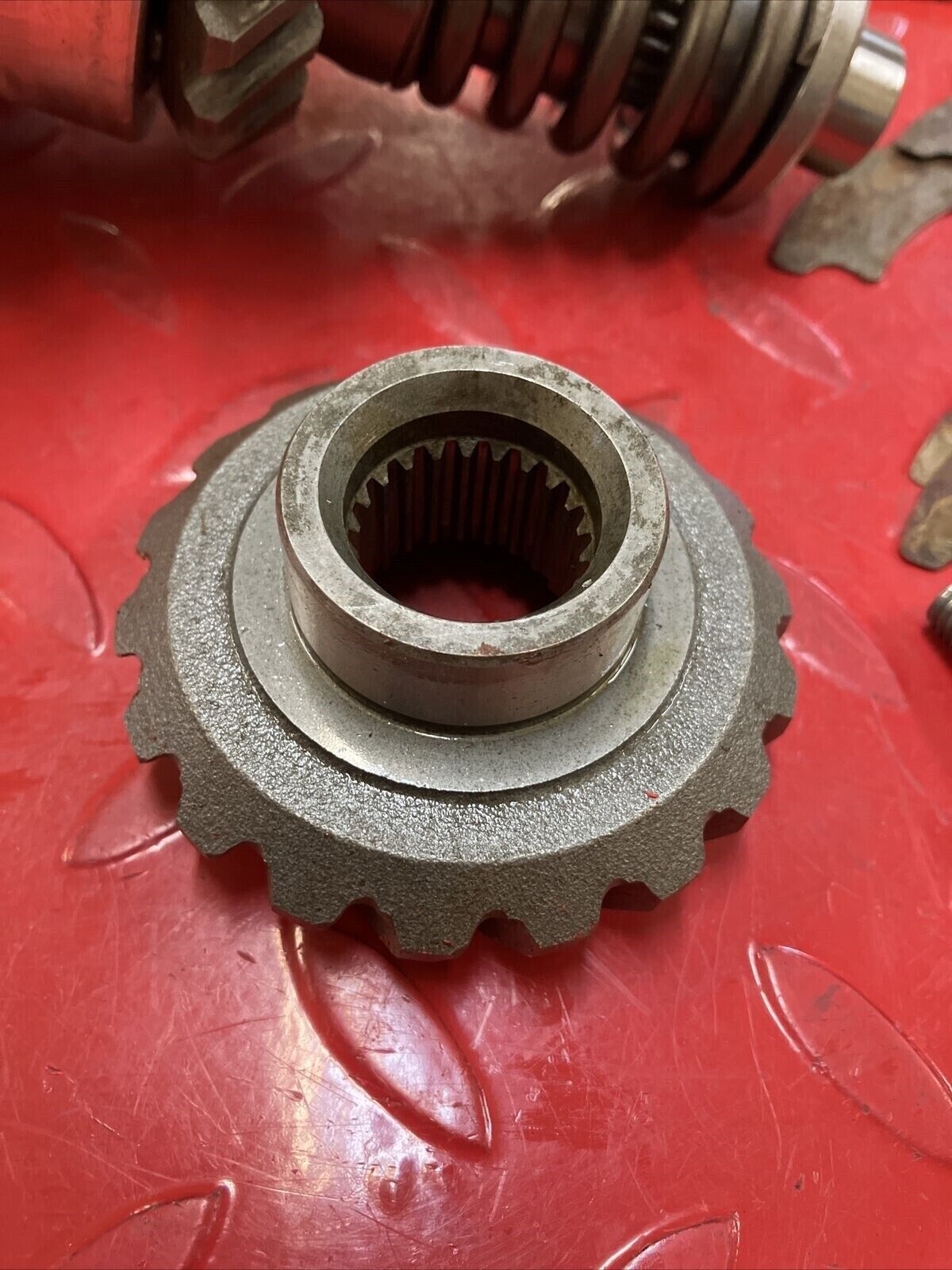 NOS Yamaha XV500 Virago 500 1983 1984 middle drive gear shaft 22U-Y1754-00-00