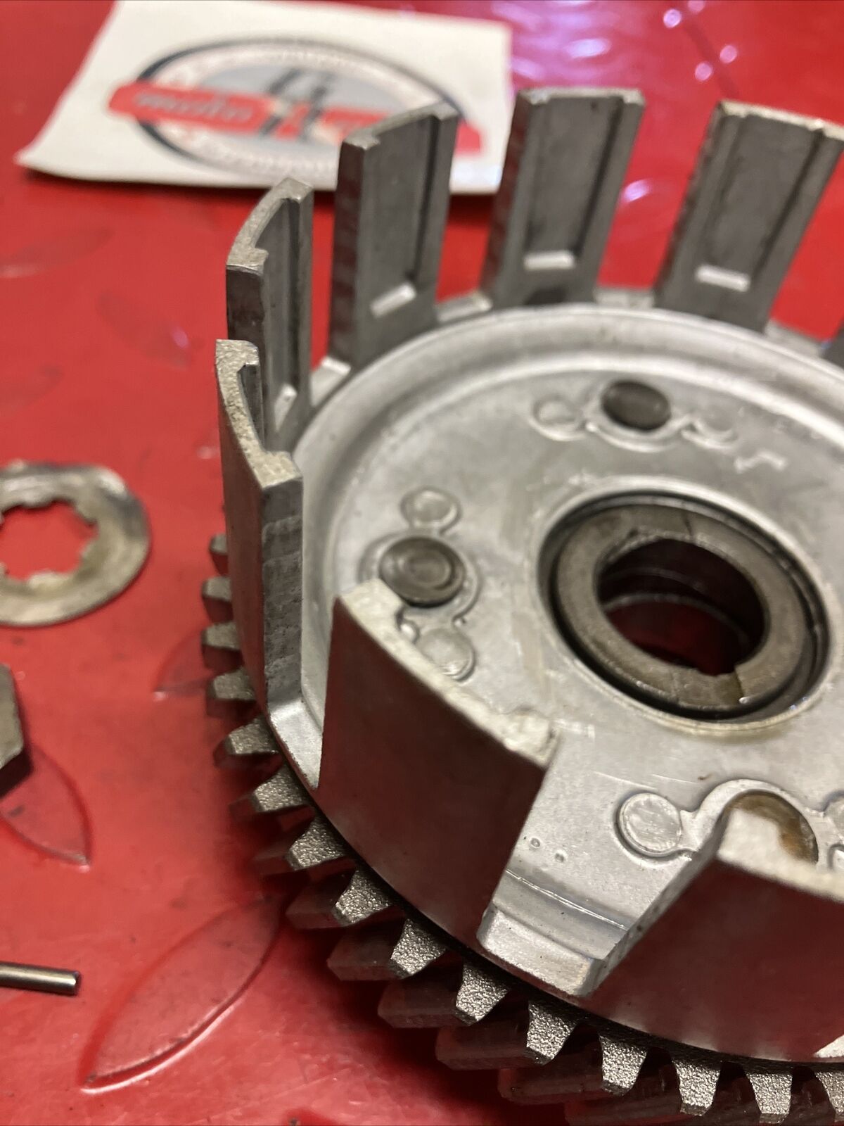 Suzuki RV90 1973 complete clutch assembly hub basket pressure plate
