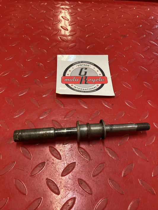 Suzuki RM125 1986 Front wheel axle bolt spacer collar 2