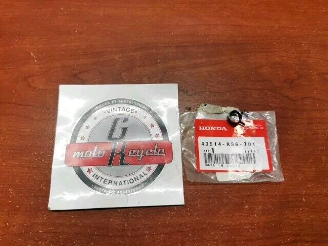 NOS Honda CB1000 F R CB1300 A MASTER CYLINDER OIL HOSE CLAMP 43514-KS6-701 H152