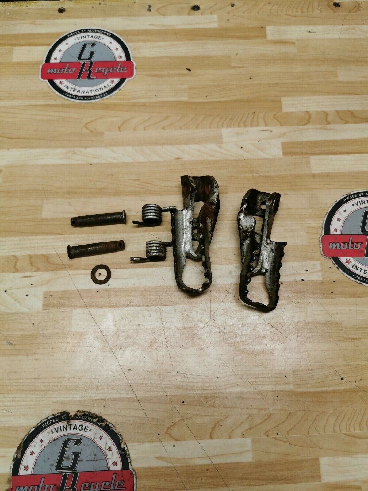 Honda CR250R 1989 left right peg step foot rest CR125R CR500R 50616-ML3-910