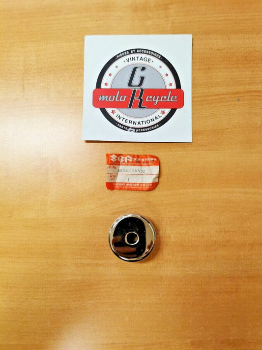 NOS SUZUKI  VS1400GLPS  VS800GL 1987 - 1995  RUBBER BUSHING   56240-38B00  S6