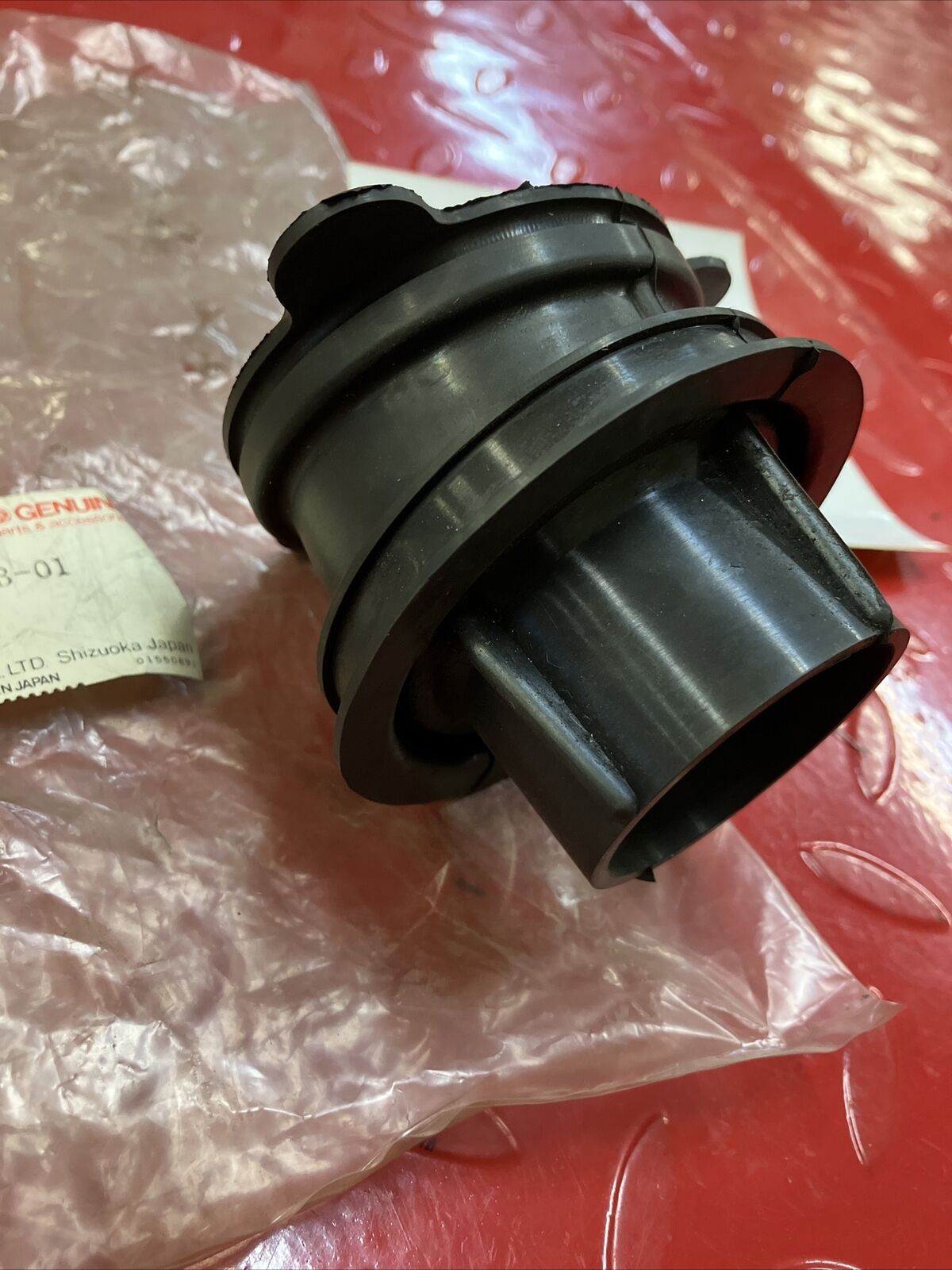 NOS Yamaha SS440 1981 SR540 1980 JOINT AIR CLNR 1 8L0-14453-01-00 Y16