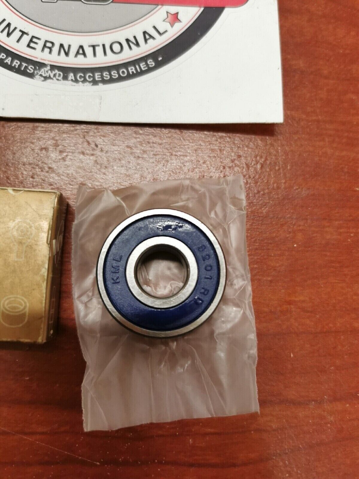 NOS KML BALL BEARING 6201-2RDQE6 Y69