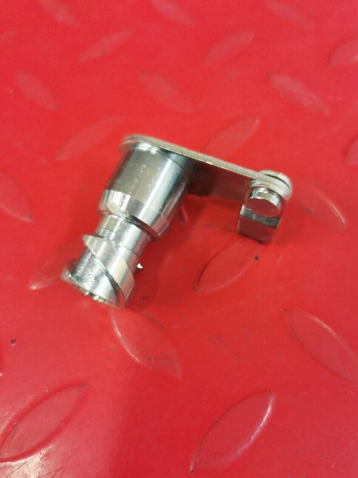 NOS HONDA CB500K2 CB500 1971  THREAD  CLUTCH LIFTER 22810-323-000 H39